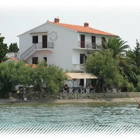 Apartament Marin *